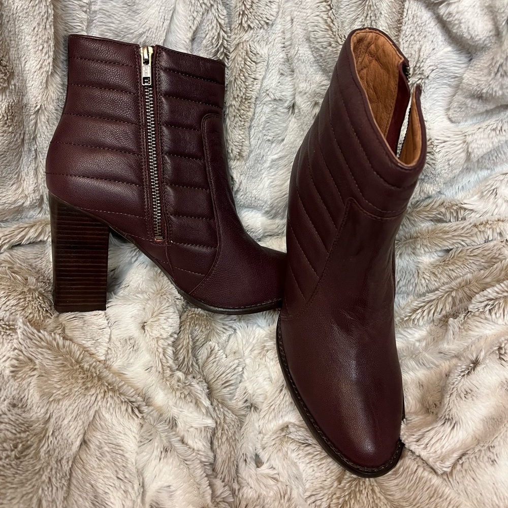New and Never Worn! Madewell Quilted Leather Lindley Boot in Burgundy